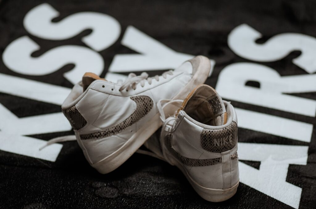 BAPE × アディダス新作スニーカー6月発売