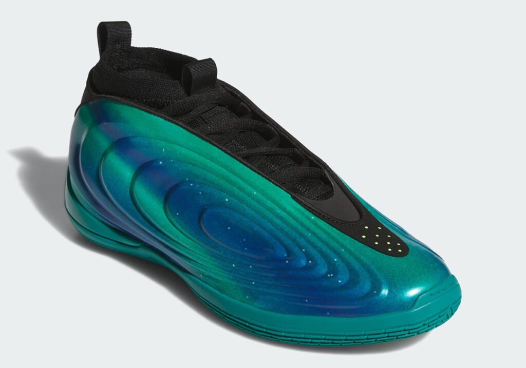 サボーリ選手のadidas Crazy Energyシグネチャーモデルが7月24日に発売