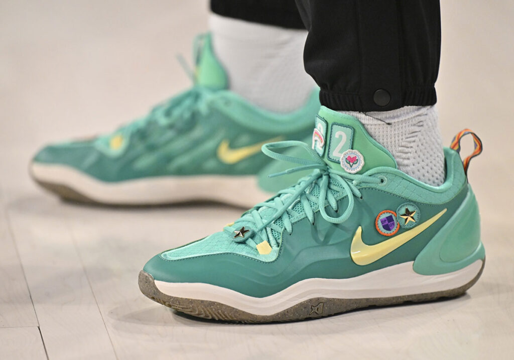 Vansが「Demon Hunters」K-POPコラボカプセル、ストリートファッションの新境地へ
