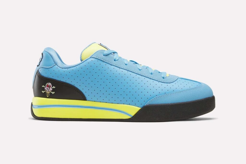 BBC IceCream×Reebok Board Flip、ペールセルリアンで限定発売