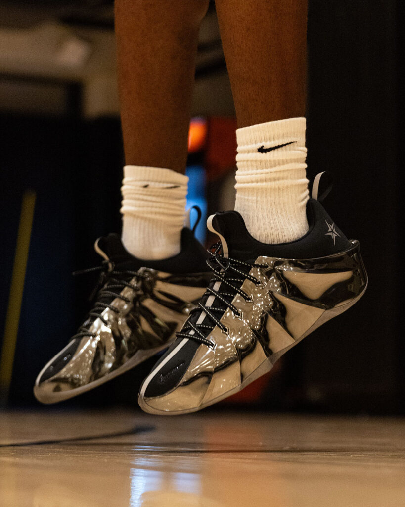 Curry Brand×Li-Ning、初のゴルフシューズで参入