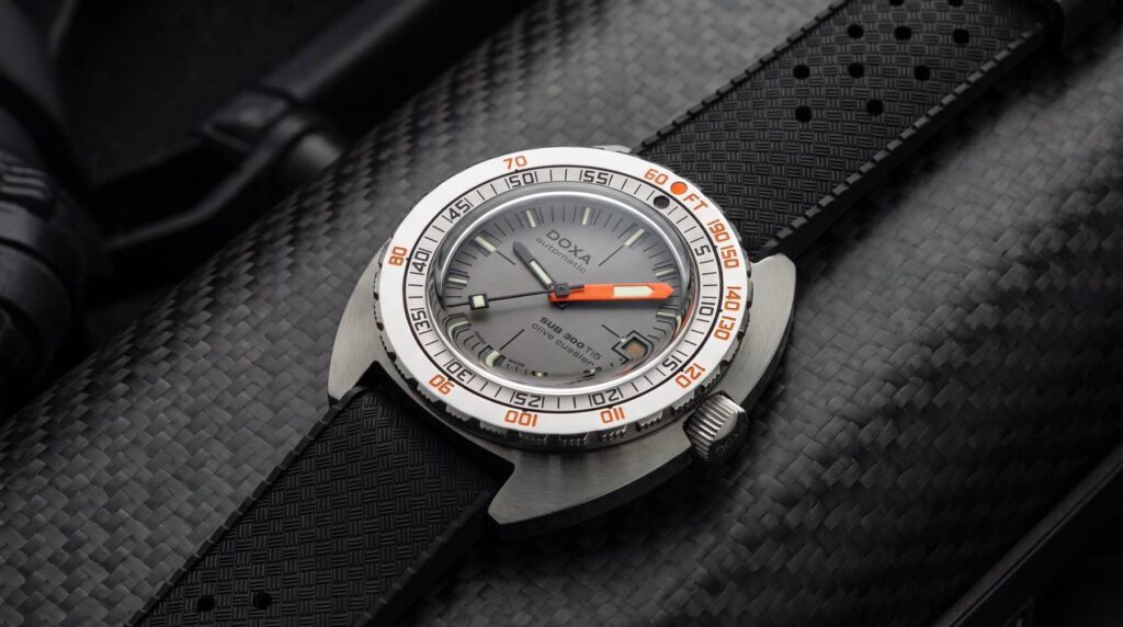 Pragotron×UDC、ポルシェ911SCモデルの唯一無二コーヒータイマー時計
