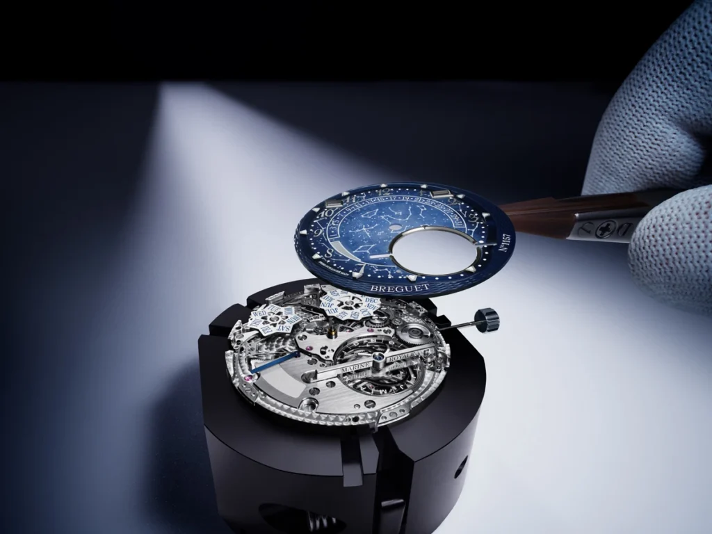 Breitling Top Time Chronograph 41 Tribute to Aston Martin DB5の価格・発売日・国内販売情報まとめ
