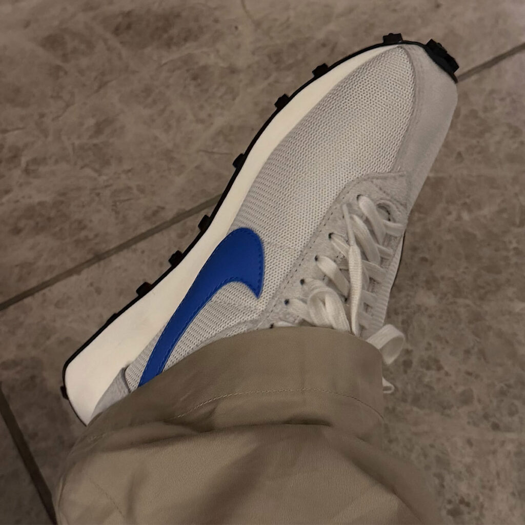 Nike Air Force 1 Lowの赤フローラルパターンとは？国内販売・価格情報まとめ