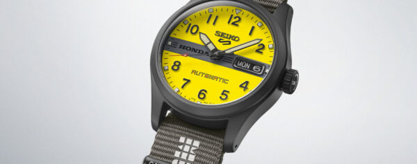 Bell & Ross BR-05 GMT Green Steelの価格・発売日・国内販売まとめ