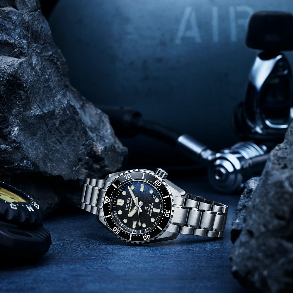 DOXA×Clive Cussler SUB 300 Ti5とは？価格・国内販売・入手方法まとめ