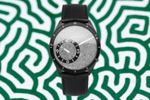 Daniel Roth Extra Plat Rose Gold Giltとは？価格・国内販売・入手方法まとめ