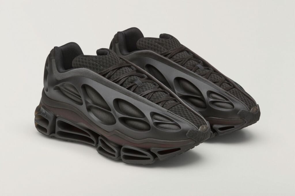 Willy Chavarria×adidasのMegaride Low “Wolf”とは？発売日・価格・国内販売情報